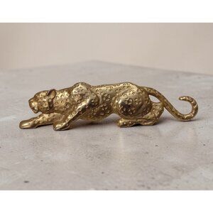 Vintage JJ Gold Tone Crouching Leopard Cat Brooch Pin Stalking Hunting Marked
